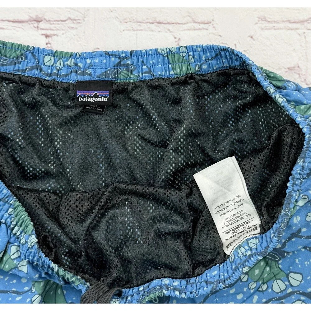 Patagonia Swim Trunks Shorts Men’s Blue Fish Y2K Print Mesh Lined XL